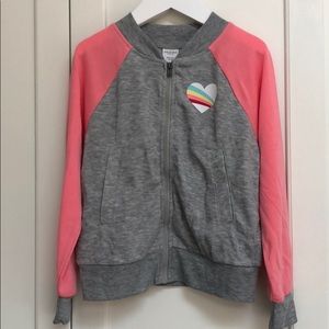 Girls zip up